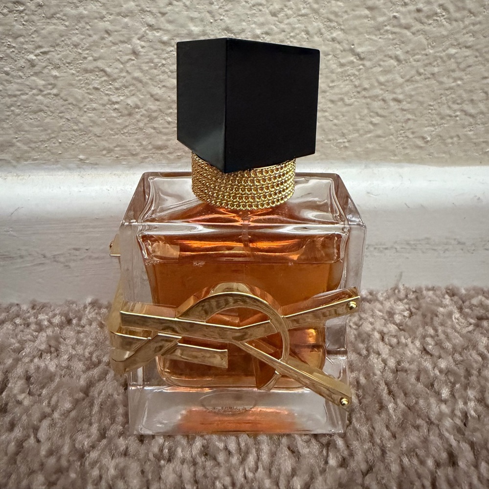 Yves Saint Laurent YSL Libre Eau de Parfum Intense Refillable Gold Black 1 oz - Picture 5 of 6
